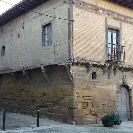 Bonito Alojamiento En Briones Exterior foto