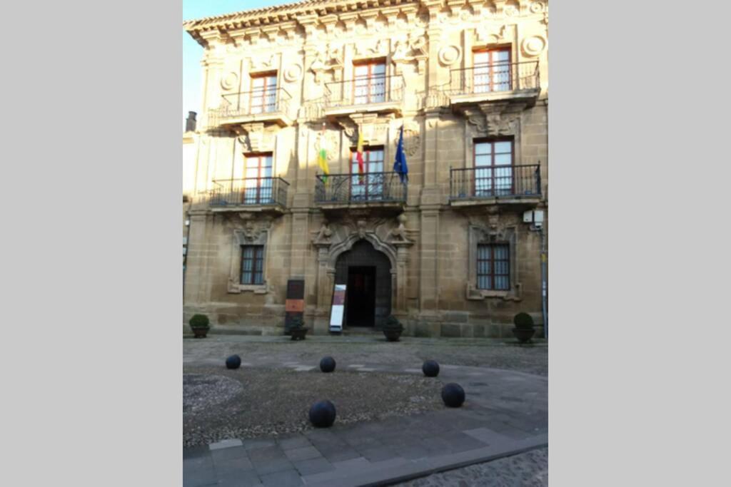 Bonito Alojamiento En Briones Exterior foto